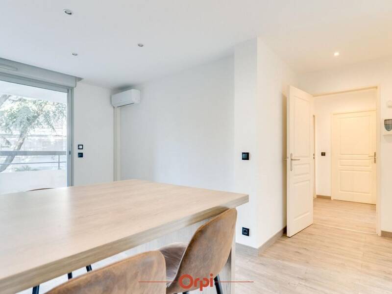 Maison à louer, 0m², MARSEILLE 9E