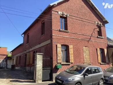 Maison à vendre 95 520 € 8 pièces 4 chambres 167 m² 800 m² de terrain Beaurevoir 02110