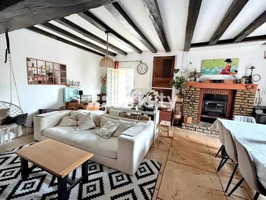 Maison à vendre 124 900 € 4 pièces 2 chambres 97 m² 488 m² de terrain Limalonges 79190