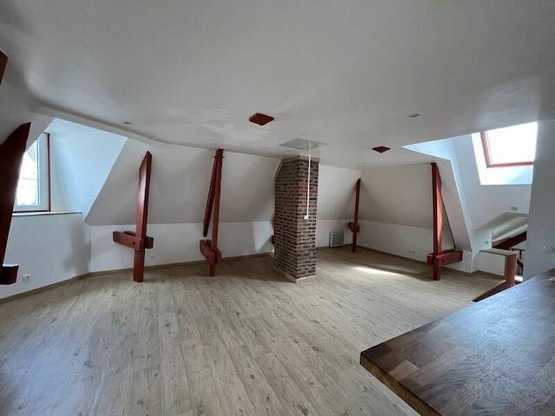 Maison à louer, 67m², BRUYERES ET MONTBERAULT