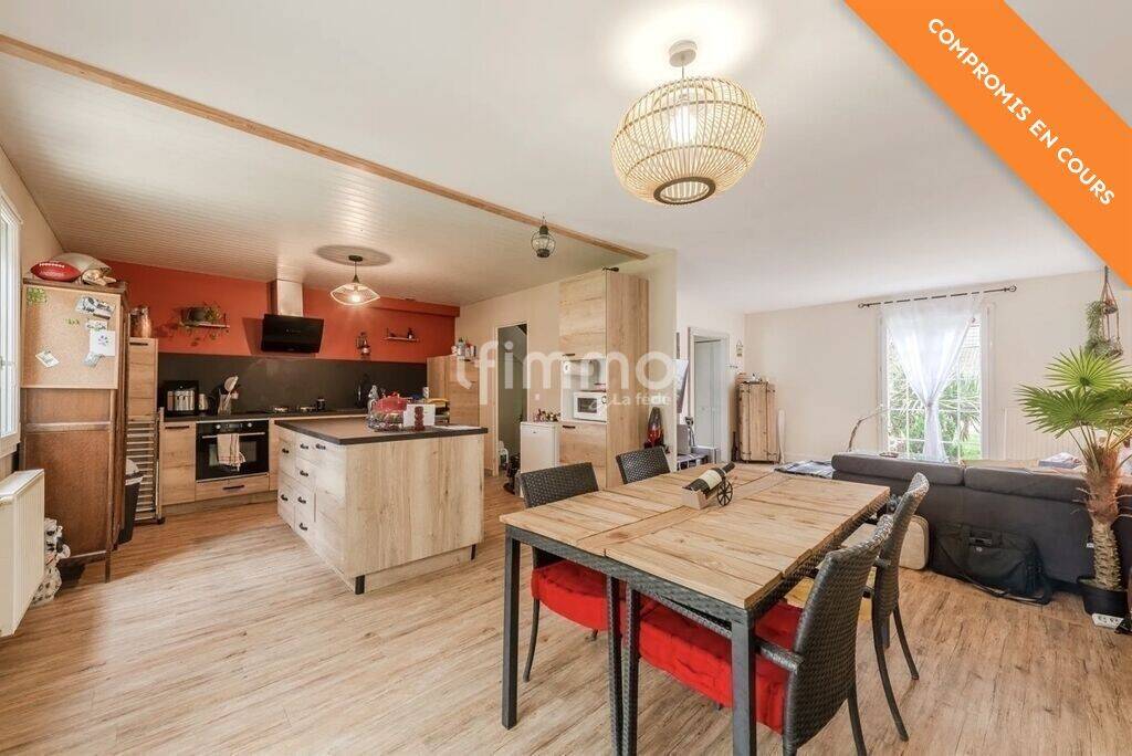 Maison à vendre, 120m², LE PLESSIS BELLEVILLE