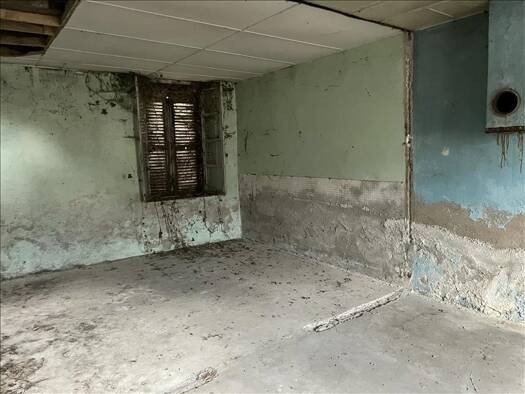 Maison à vendre 15 000 € 1 pièce 1 chambre 50 m² 88 m² de terrain Banlieue Domérat 03410