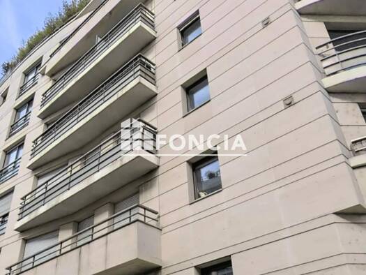 Appartement à vendre 430 000 € 2 pièces 1 chambre 46 m² Étage 4/7 Square Girault Levallois-Perret 92300