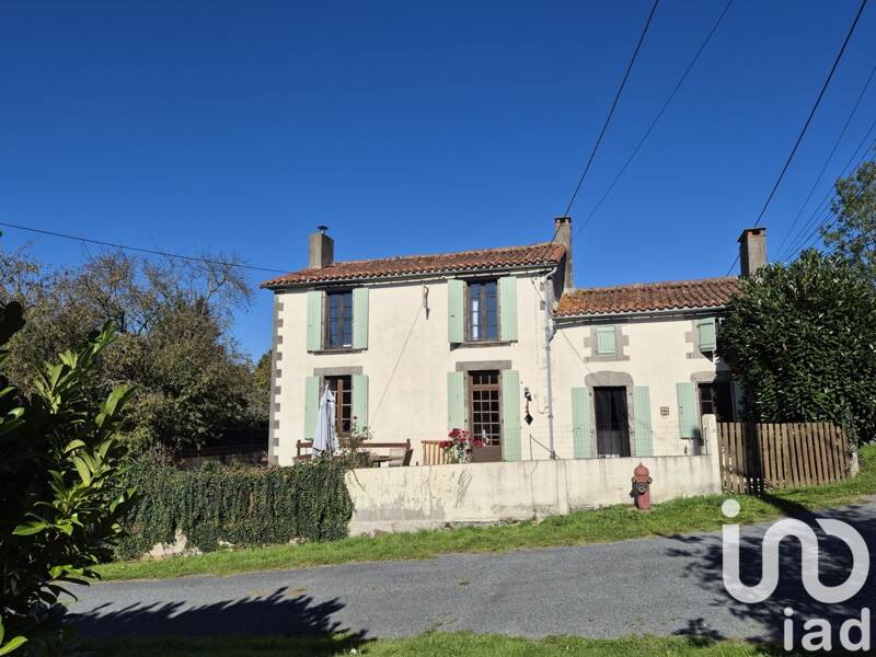 Maison à vendre, 140m², MONCOUTANT