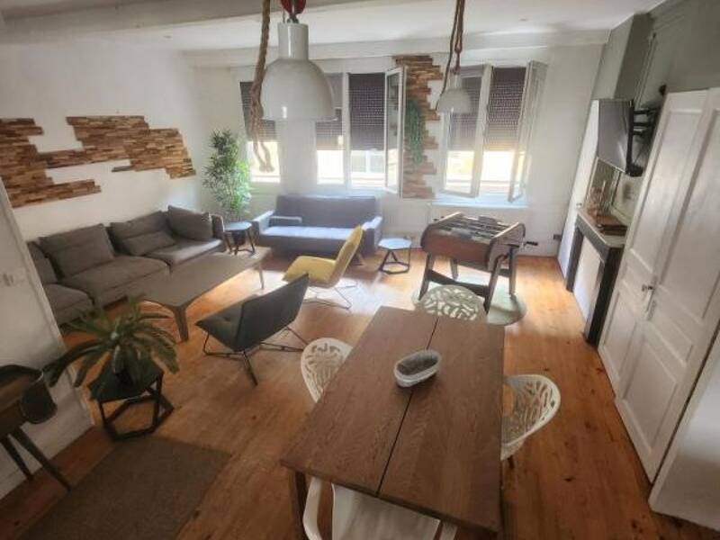 Maison à louer, 137m², SAINT ETIENNE