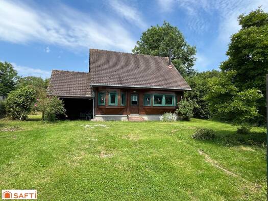 Chalet à vendre 159 500 € 5 pièces 3 chambres 98 m² 2 472 m² de terrain Maison-Roland 80135