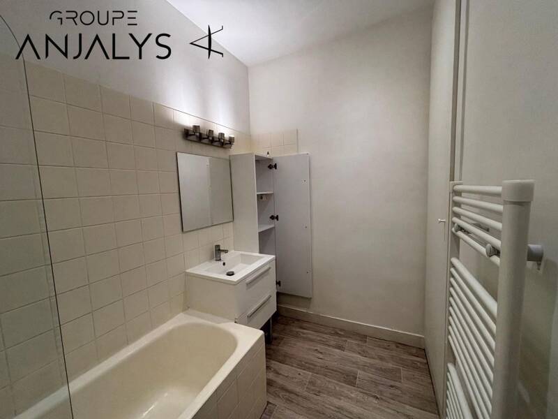 Maison à louer, 73m², LYON 2E