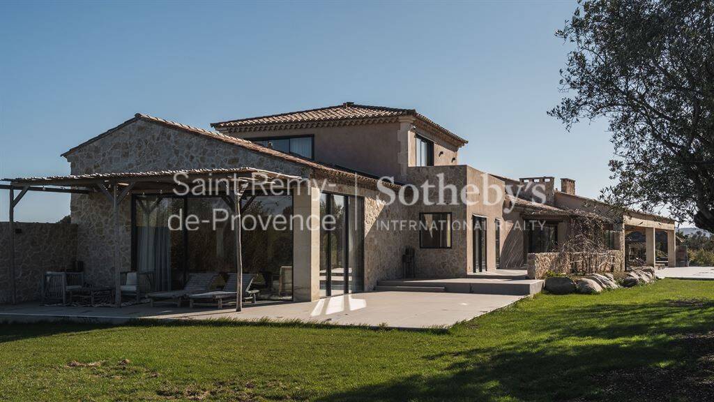 Maison à vendre, 375m², EYGALIERES