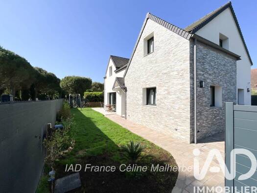 Maison à vendre 898 000 € 8 pièces 6 chambres 193 m² 368 m² de terrain Aigremont 78240