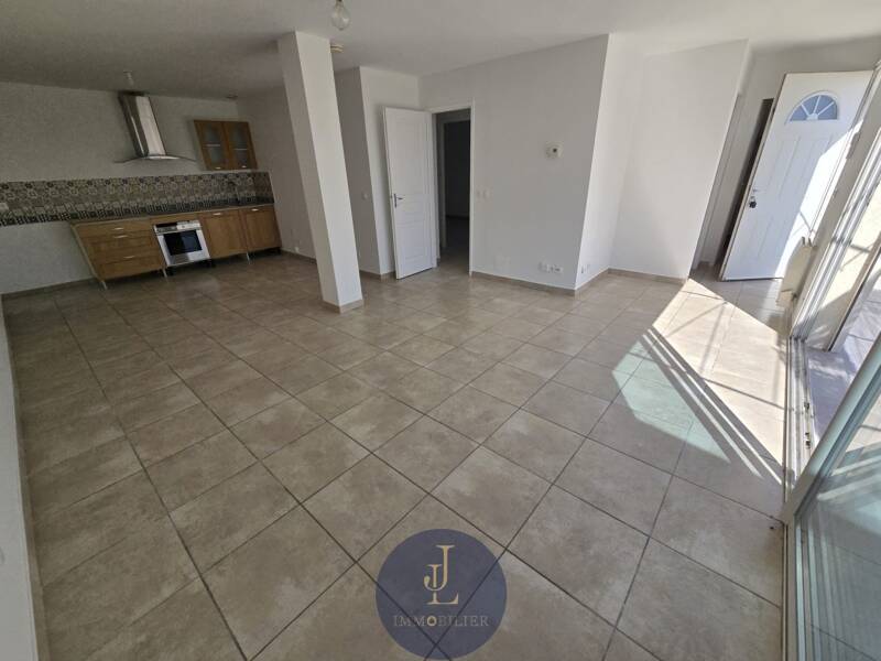 Maison à vendre, 65m², COMBAILLAUX