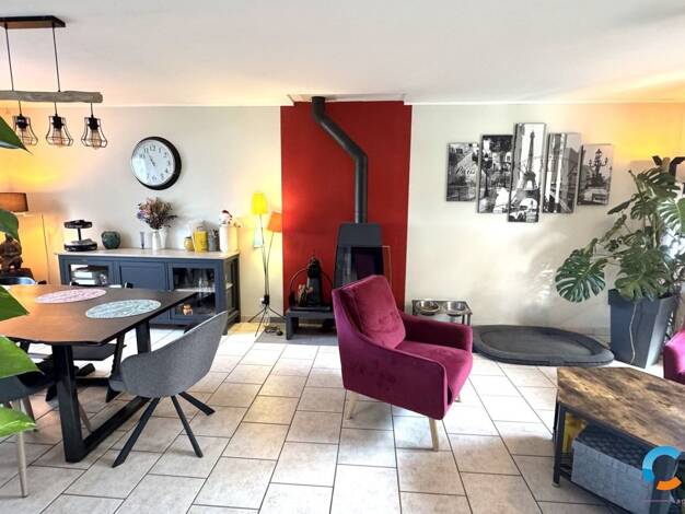 Maison à vendre 277 000 € 5 pièces 3 chambres 111 m² 331 m² de terrain Senlis 60300