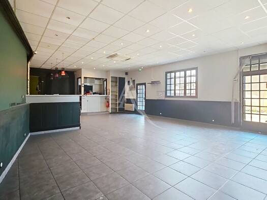 Local d'activités à vendre 215 000 € 104 m² d'espace de stockage Castelmaurou 31180