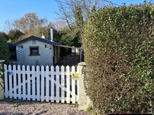 Chalet à vendre 58 000 € 3 pièces 1 chambre 34 m² 233 m² de terrain Lécluse 59259