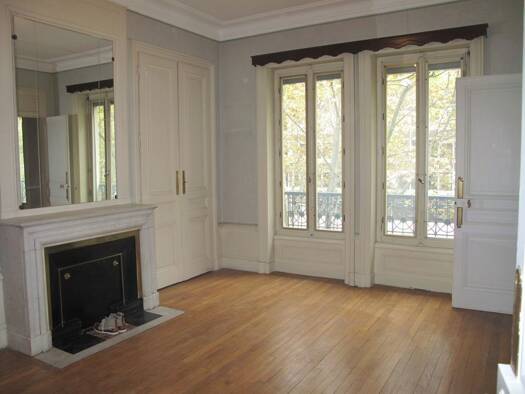 Appartement à louer 1 270 € 2 pièces 1 chambre 74 m² 3ème étage Lyon 3ème 69003