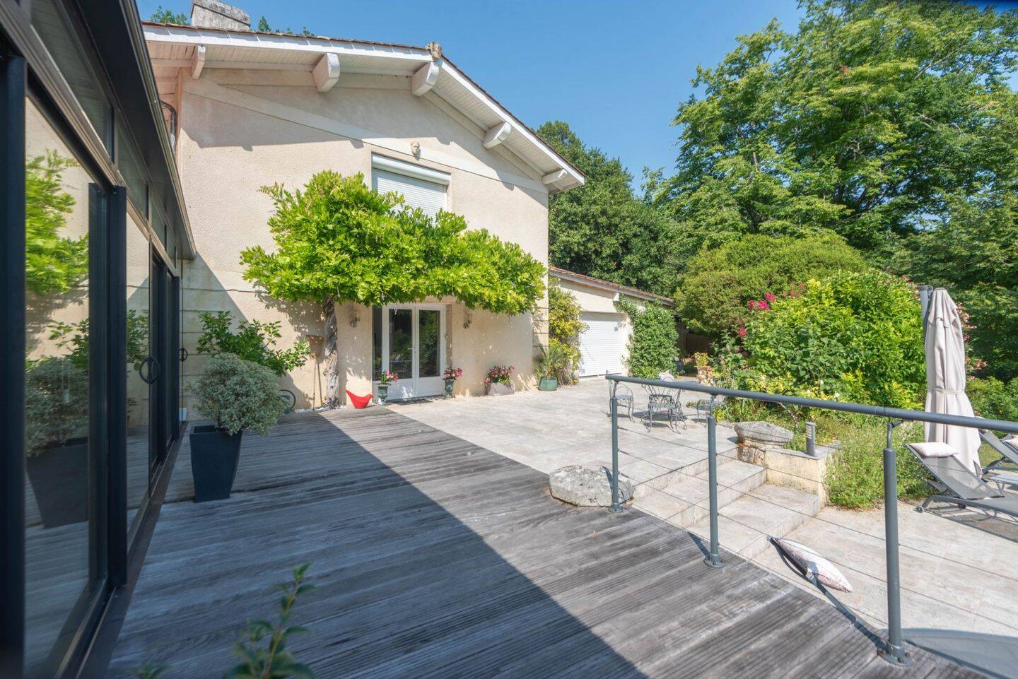 Maison à vendre, 275m², LATRESNE
