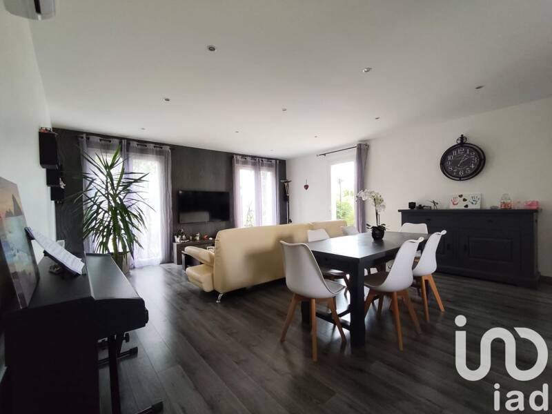 Maison à vendre, 120m², ROUBIA