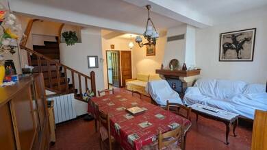 Maison à vendre 150 000 € 3 pièces 2 chambres 82,9 m² Carcès 83570