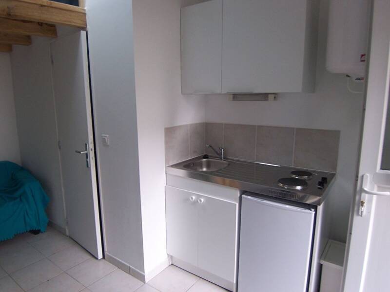 Maison à louer, 11m², PARIS 16E