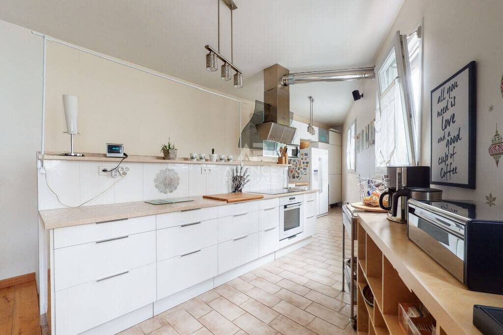 Maison à vendre, 298m², SURESNES