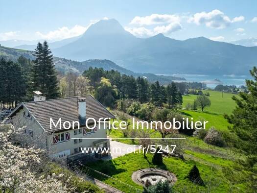 Maison à vendre 599 000 € 6 pièces 5 chambres 200 m² 1 300 m² de terrain Prunières 05230