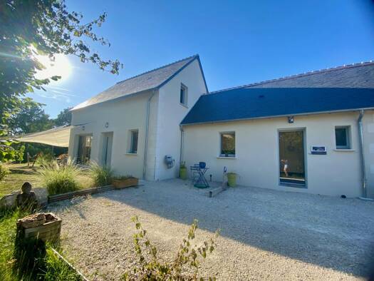Maison à vendre 276 120 € 6 pièces 4 chambres 112 m² 1 798 m² de terrain Blois 41000
