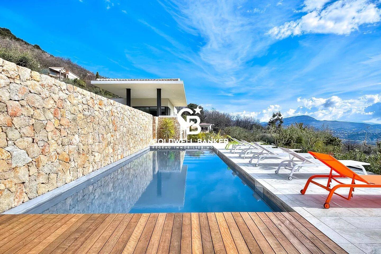 Maison à vendre, 300m², SAINT JEANNET