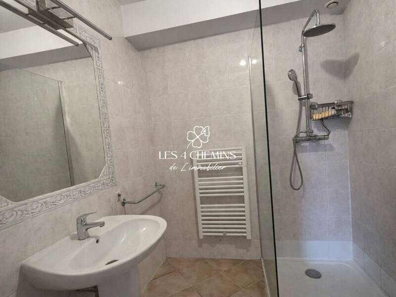 Maison à louer, 65m², CHATEAUNEUF LE ROUGE