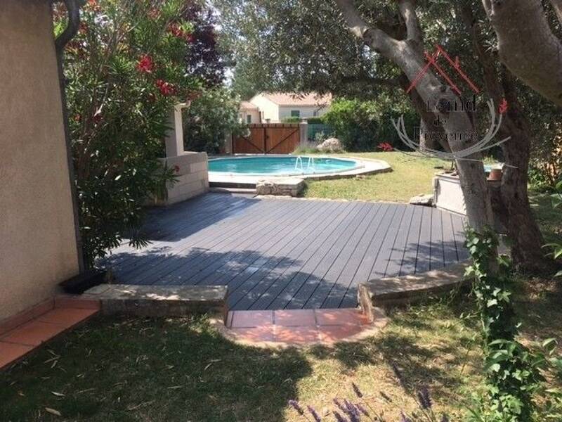 Maison à louer, 127m², PERNES LES FONTAINES