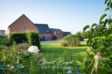 Ferme à vendre 333 000 € 8 pièces 4 chambres 252 m² 6 363 m² de terrain Prisches 59550