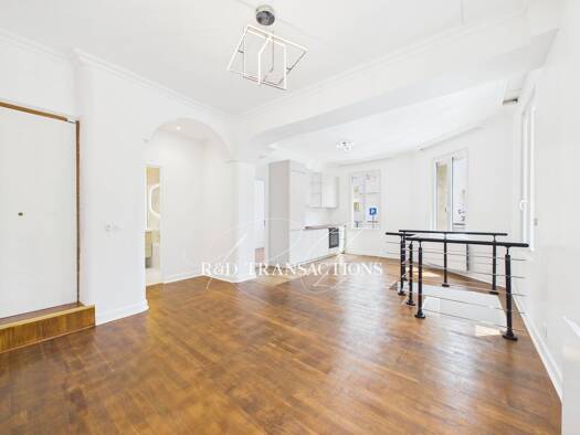 Appartement à vendre 490 000 € 4 pièces 3 chambres 80 m² RDC/2 Carnot Gambetta Suresnes 92150