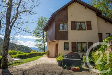 Maison à vendre 599 000 € 6 pièces 5 chambres 146 m² 4 904 m² de terrain Laval 38190