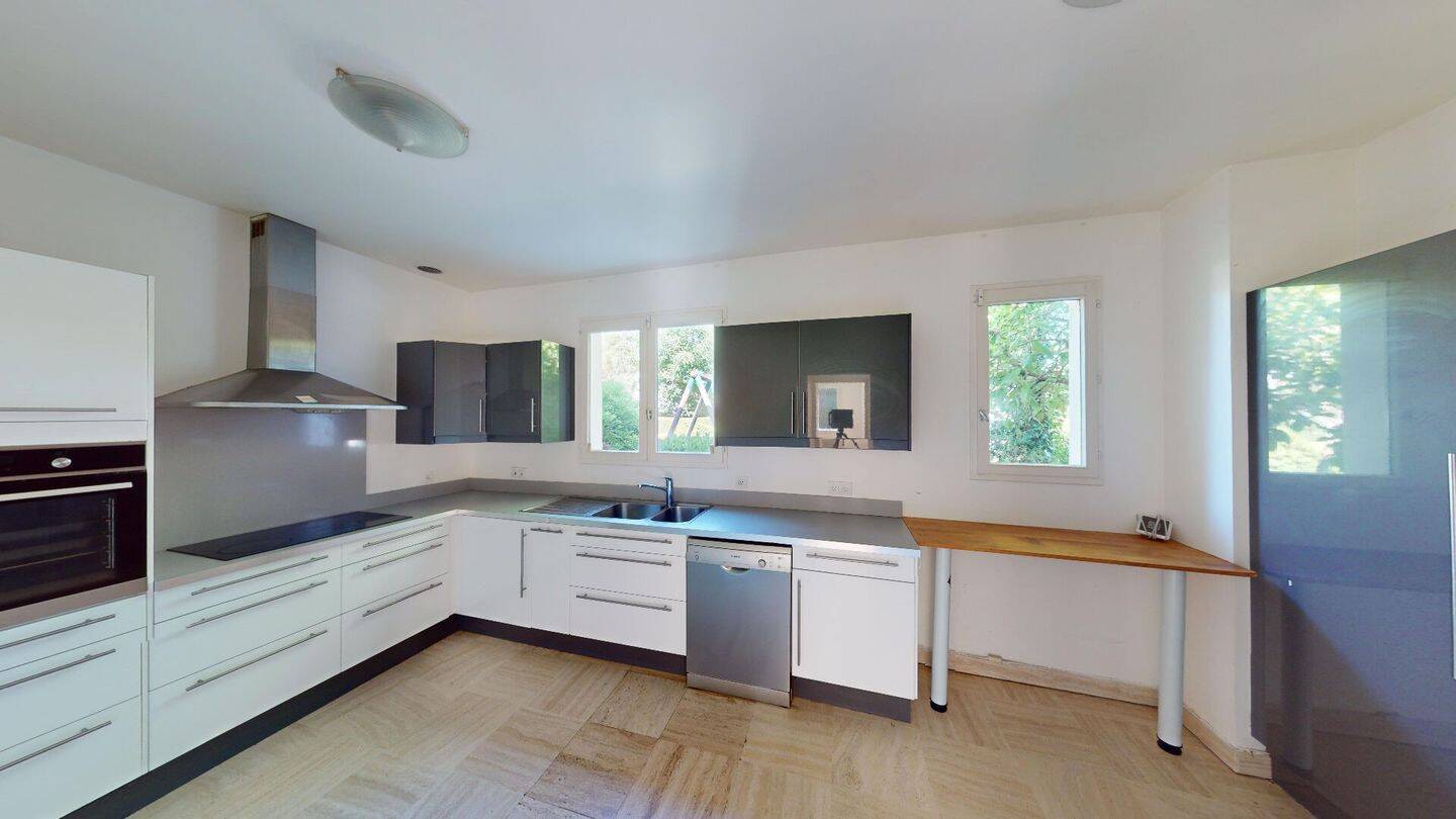 Maison à vendre, 227m², SAINT NOM LA BRETECHE