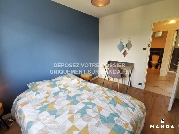 Appartement à louer 375 € 4 pièces 3 chambres 3ème étage Le Village Saint-Martin-d'Hères 38400