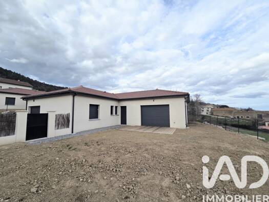 Maison de plain-pied à vendre 295 000 € 4 pièces 3 chambres 100,8 m² 421 m² de terrain Vinzieux 07340