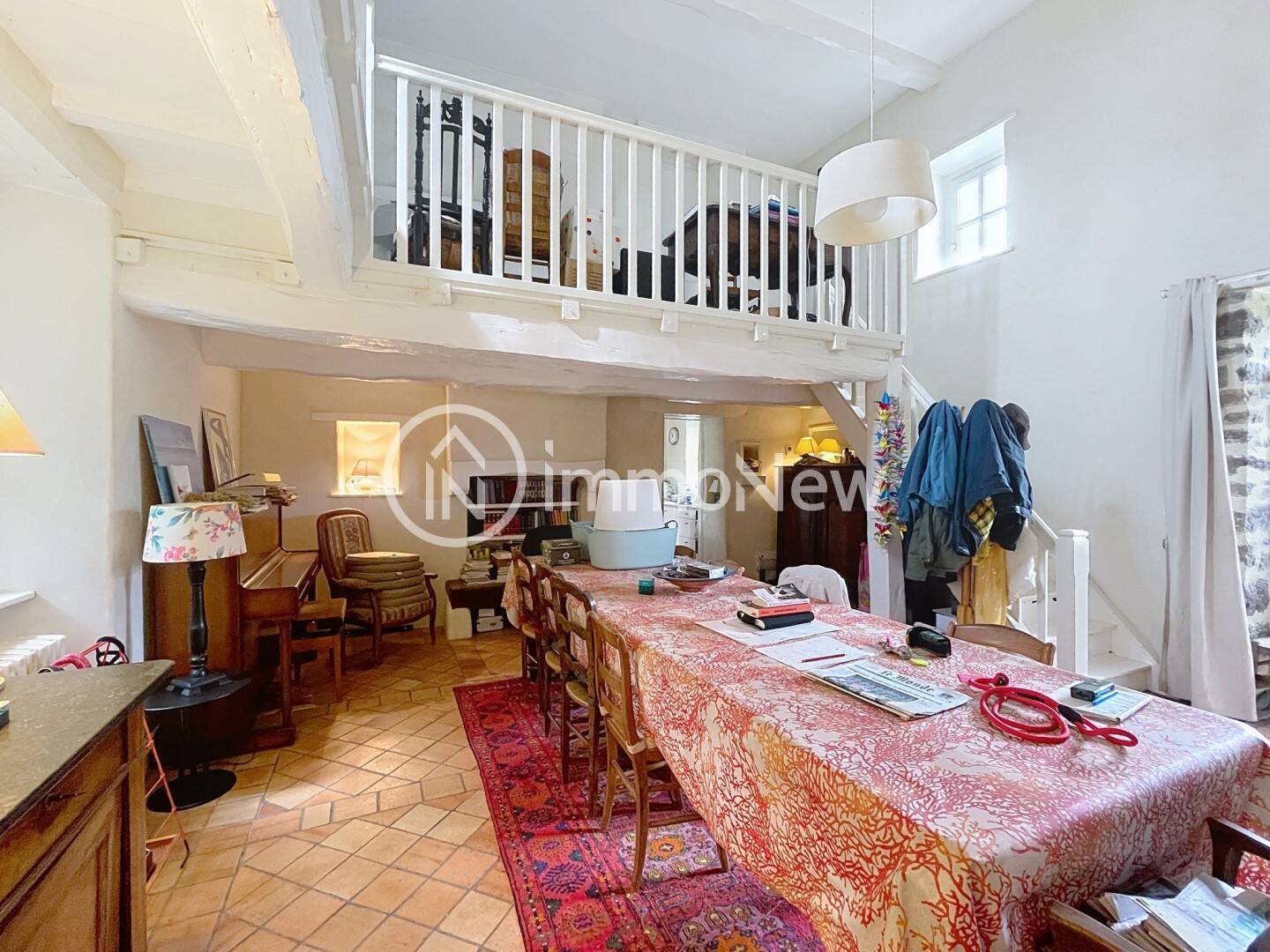 Maison à vendre, 375m², SAINT JEAN DES CHAMPS