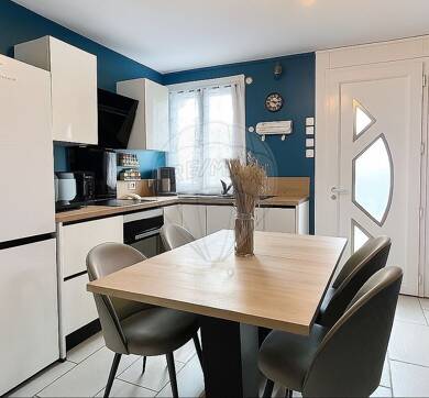 Maison à vendre 118 000 € 3 pièces 2 chambres 43 m² 18 m² de terrain Maromme 76150