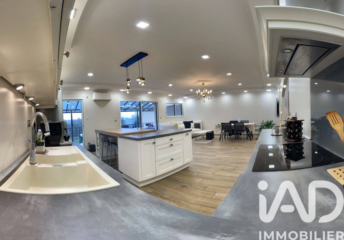 Maison à vendre, 120m², BIARD