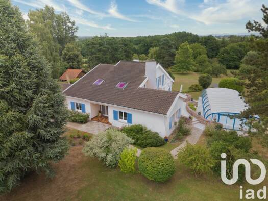 Maison à vendre 495 000 € 8 pièces 4 chambres 246 m² 7 853 m² de terrain Buhl-Lorraine 57400