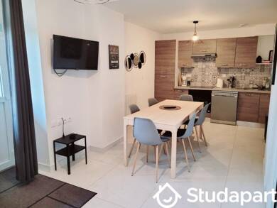 Appartement à louer 494 € 1 pièce 3 chambres 12 m² RDC Banjan-Fontenelles-Maillets Le Mans 72000