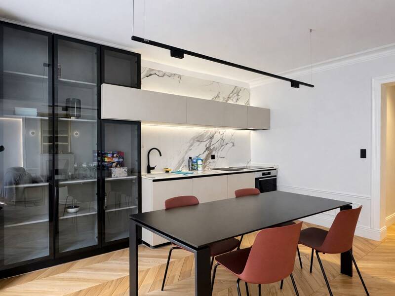 Maison à louer, 91m², PARIS 16E