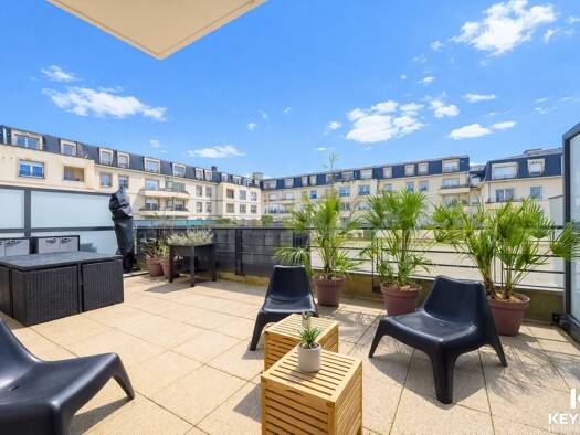 Appartement à vendre 209 000 € 3 pièces 2 chambres 68 m² RDC/3 Vieux Persan Persan 95340