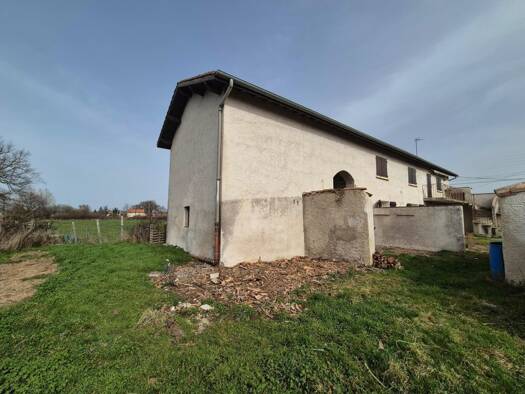 Appartement à vendre 145 500 € 4 pièces 3 chambres 80 m² RDC/1 Cité Saint Laurent Veauche 42340