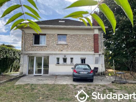 Colocation à louer 700 € 1 pièce 4 chambres 15 m² disponible dès maintenant La Croix Blanche-Les Richebourgs Sartrouville 78500