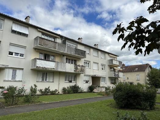 Appartement à vendre 189 900 € 3 pièces 2 chambres 68 m² RDC/2 Frépillon 95740