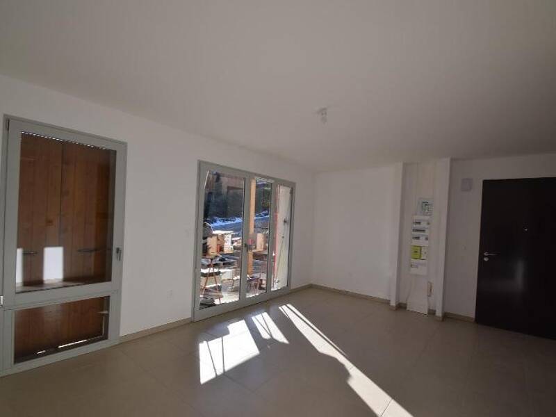 Maison à louer, 66m², AILHON