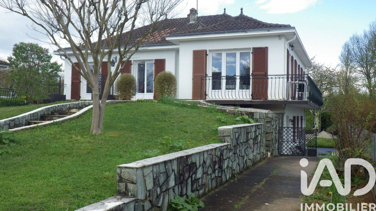 Maison à vendre, 210m², JONZAC