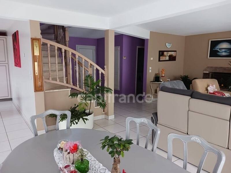 Maison à vendre, 146m², LE NEUFBOURG