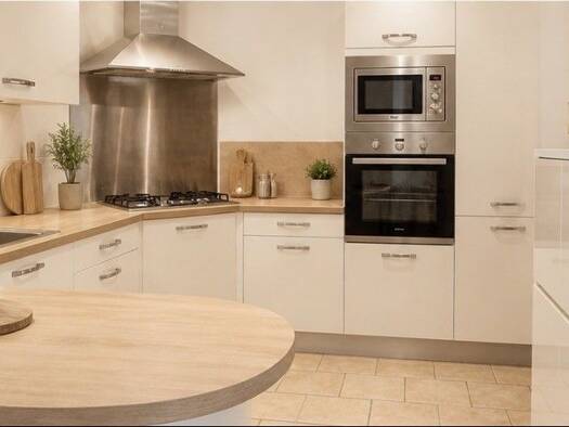 Maison de ville à vendre 240 000 € 5 pièces 4 chambres 153 m² Centre Ville Saint-Maximin-la-Sainte-Baume 83470