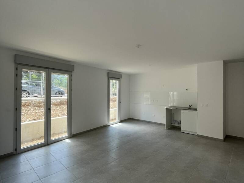 Maison à louer, 65m², MARSEILLE 9E