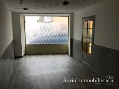 Local commercial à louer 595 € 33,2 m² de surface de vente Auriol 13390